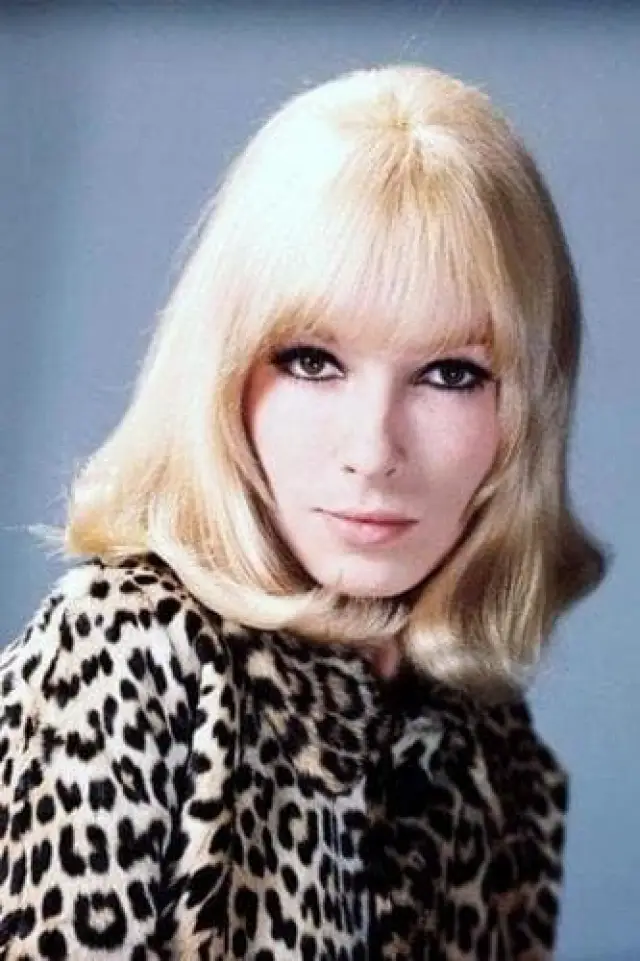 Фото Дани Саваль (Dany Saval)