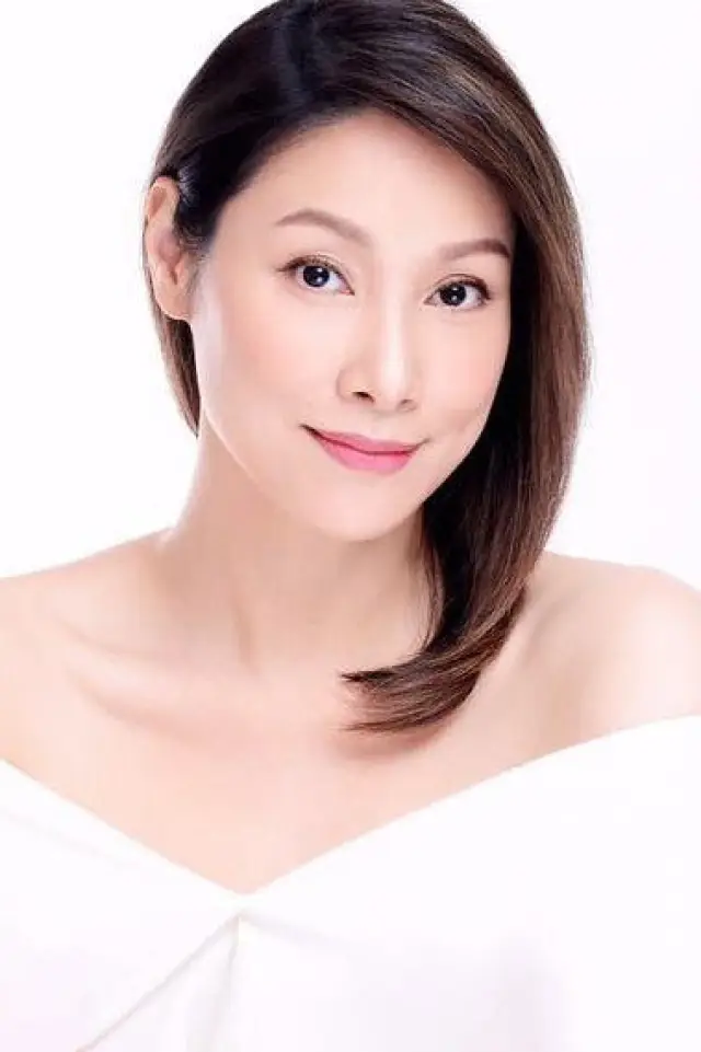 Фото  (Gina Tan)