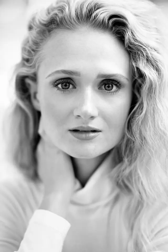 Фото Сейди Дикинсон (Saydee Dickinson)
