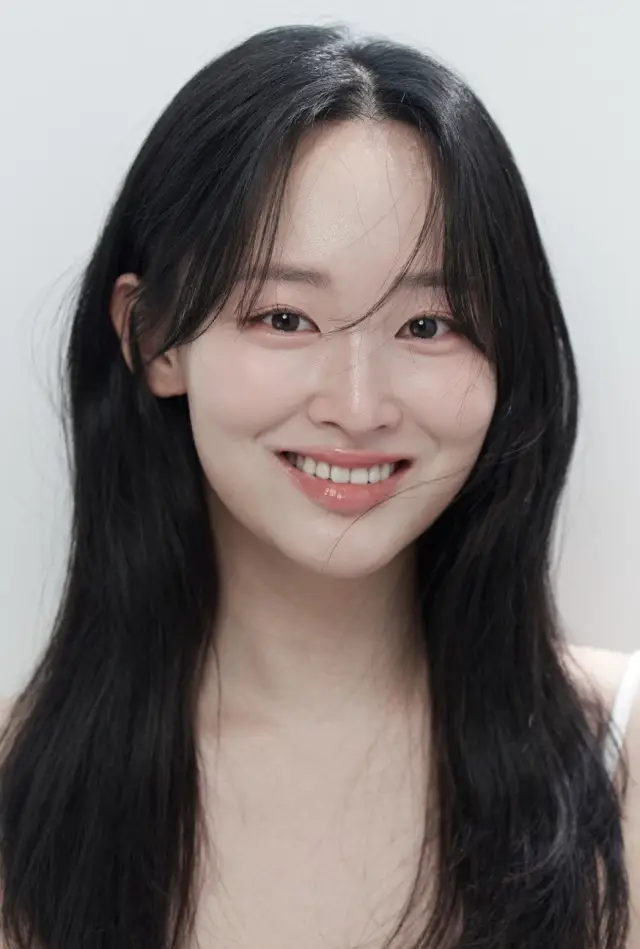 Фото  (Choo Ye-jin)
