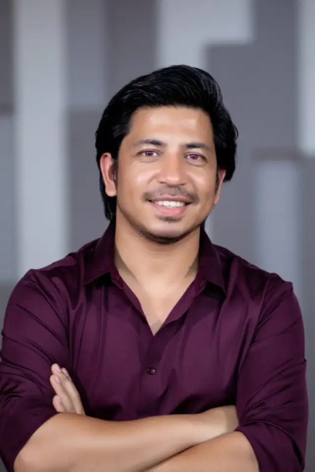 Фото  (Prakash Saput)
