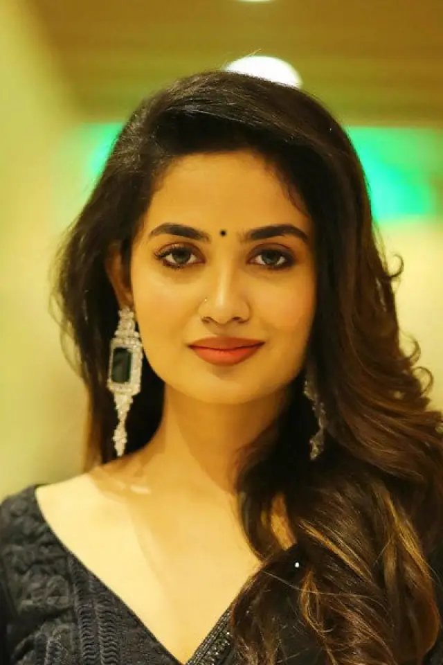 Фото  (Teju Ashwini)