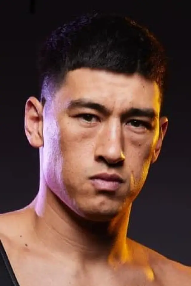 Фото Дмитрий Бивол (Dmitry Bivol)
