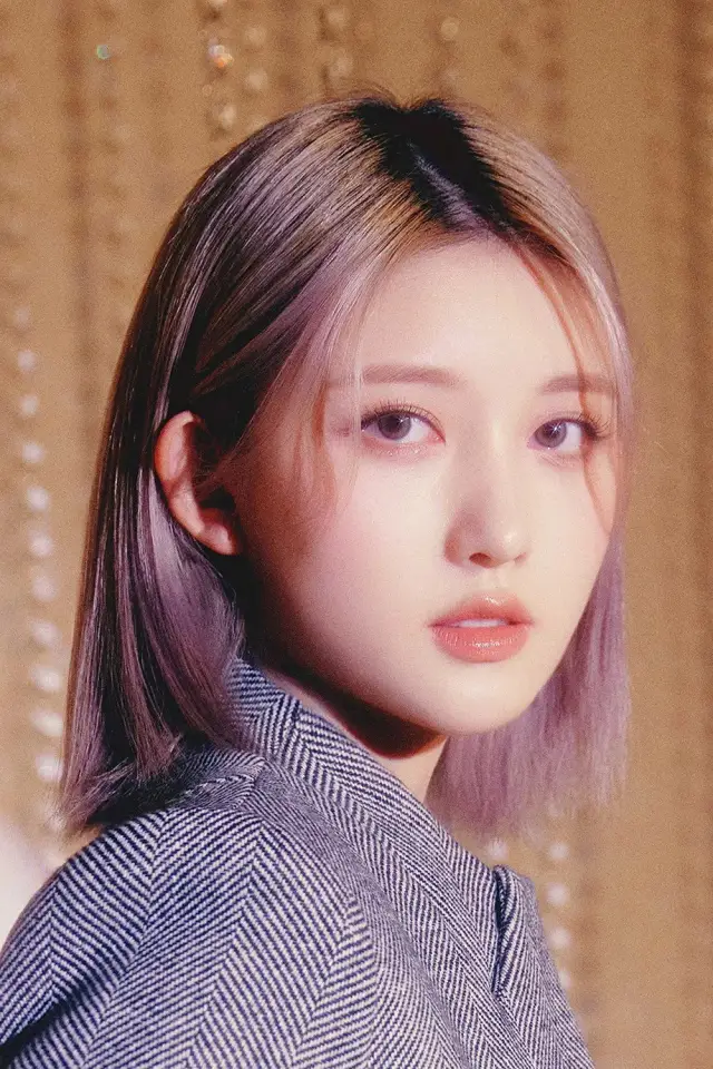 Фото  (GAEUL)
