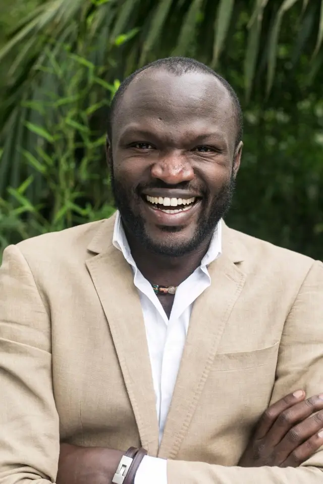 Фото Моисей Бвайо (Moses Bwayo)