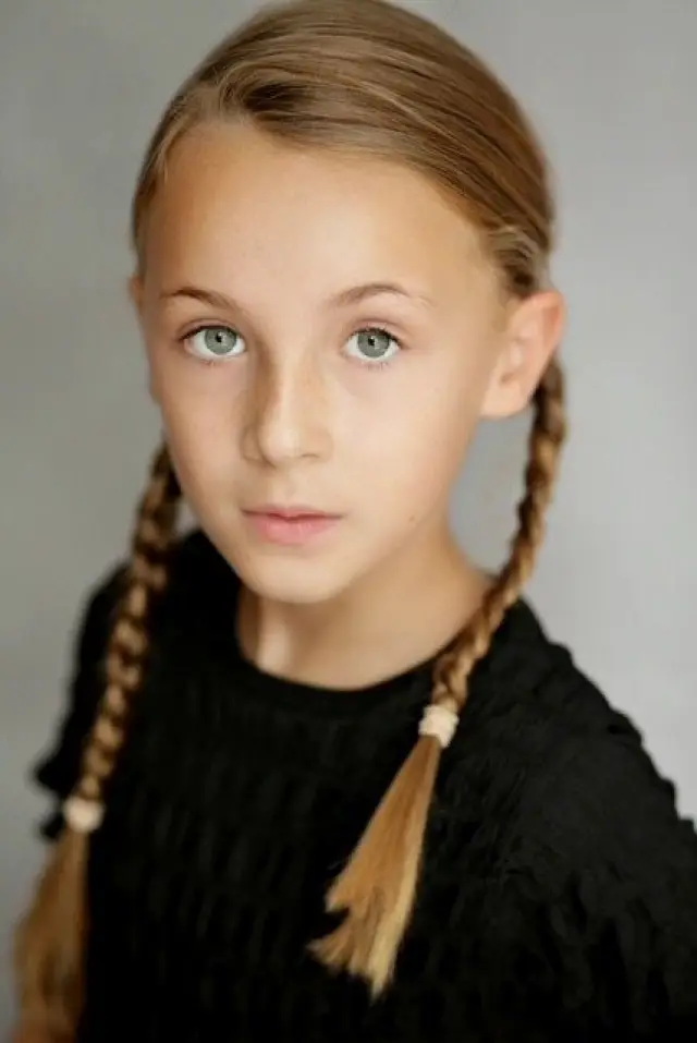 Фото Сесилия Блэр (Cecilia Blair)