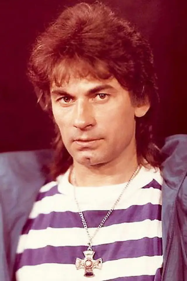 Фото Aleksandr Serov (Aleksandr Serov)