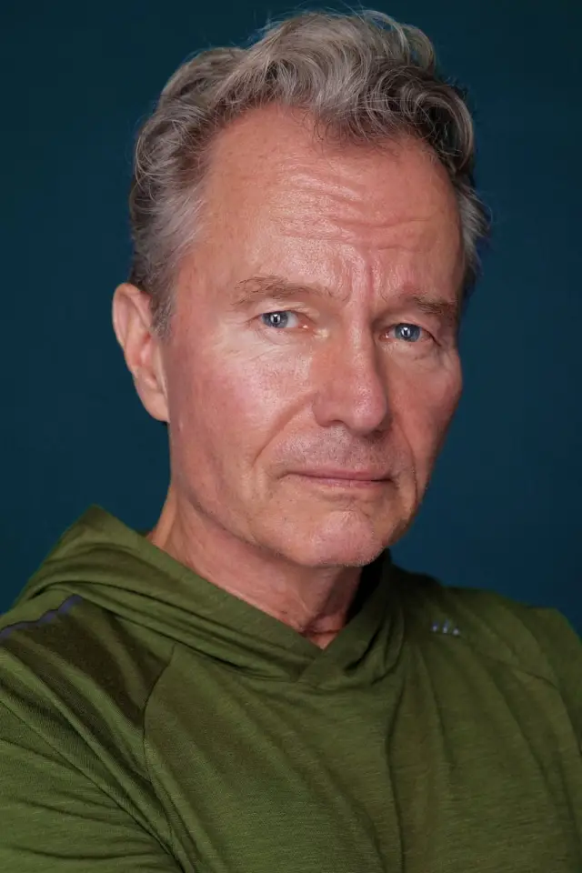 Фото Джон Сэвидж (John Savage)