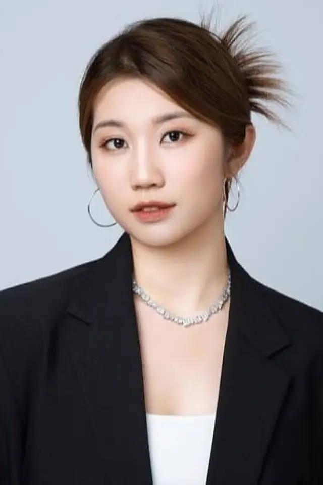 Фото  (Zhang Lin)