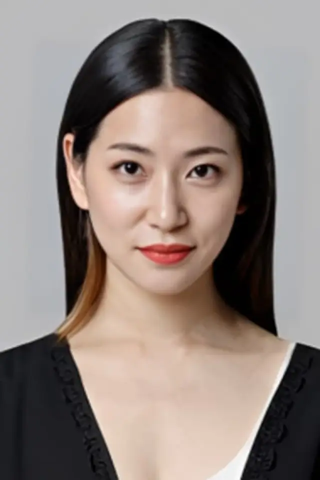 Фото  (Cho Yoon-ji)