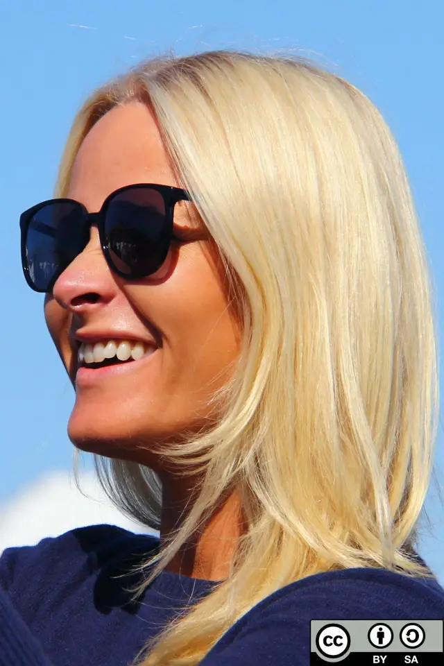 Фото  (Queen Mette-Marit of Norway)