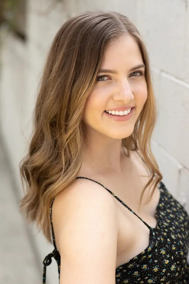 Фото  (Kendahl Landreth)