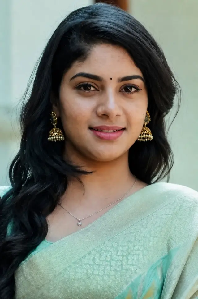 Фото  (Reneesha Rehman)