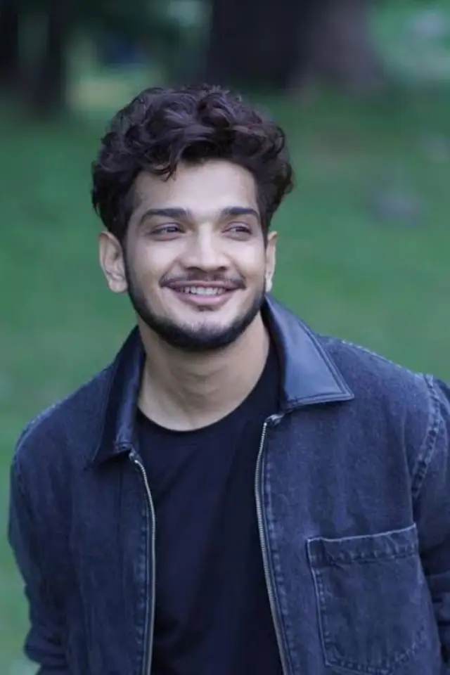 Фото  (Munawar Faruqui)