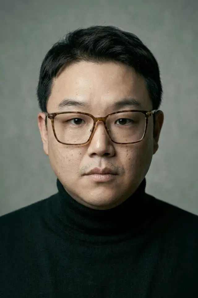 Фото Ли Йон-сок (Lee Yong-seok)