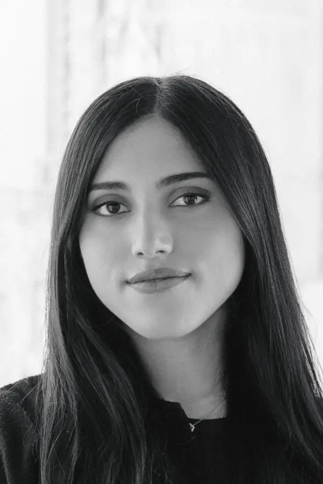 Фото  (Ayesha Khan)