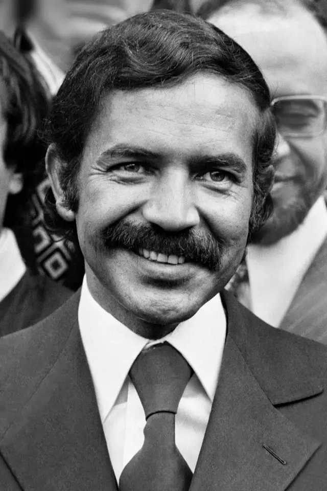 Фото  (Abdelaziz Bouteflika)