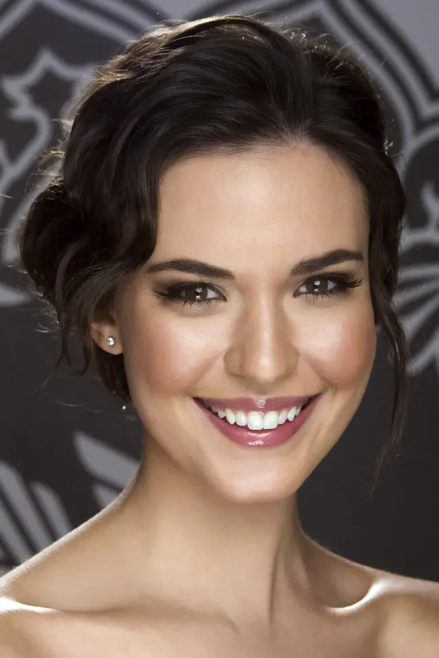 Фото Одетт Эннэйбл (Odette Annable)