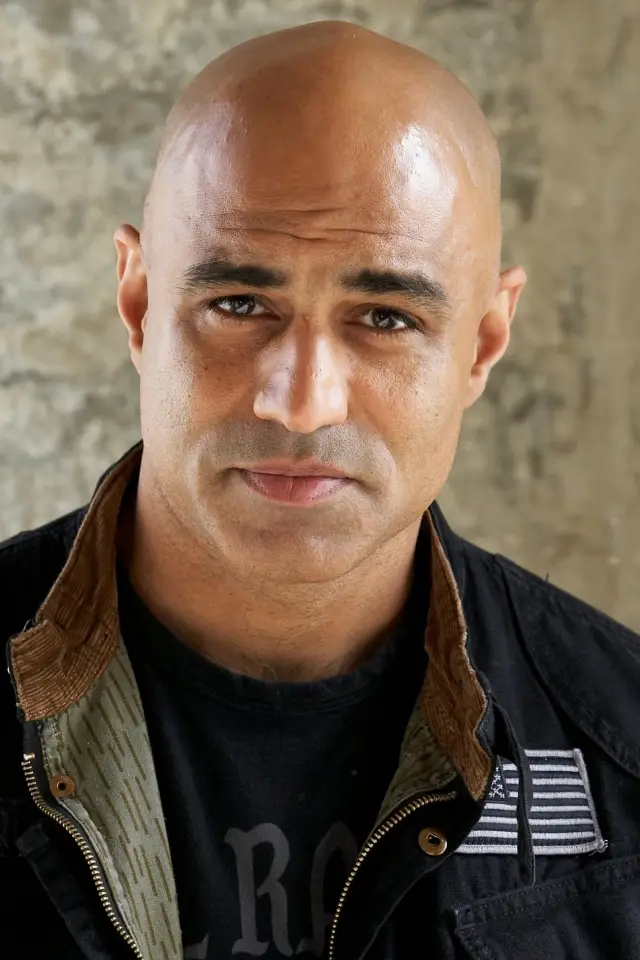 Фото Фаран Тахир (Faran Tahir)