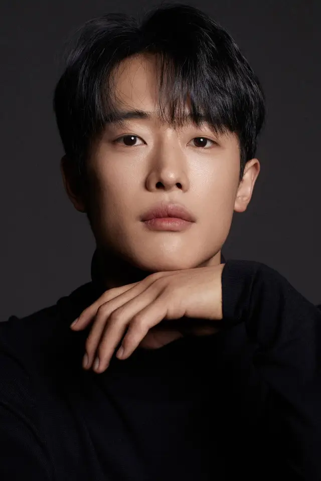 Фото  (Choi Woo-jin)