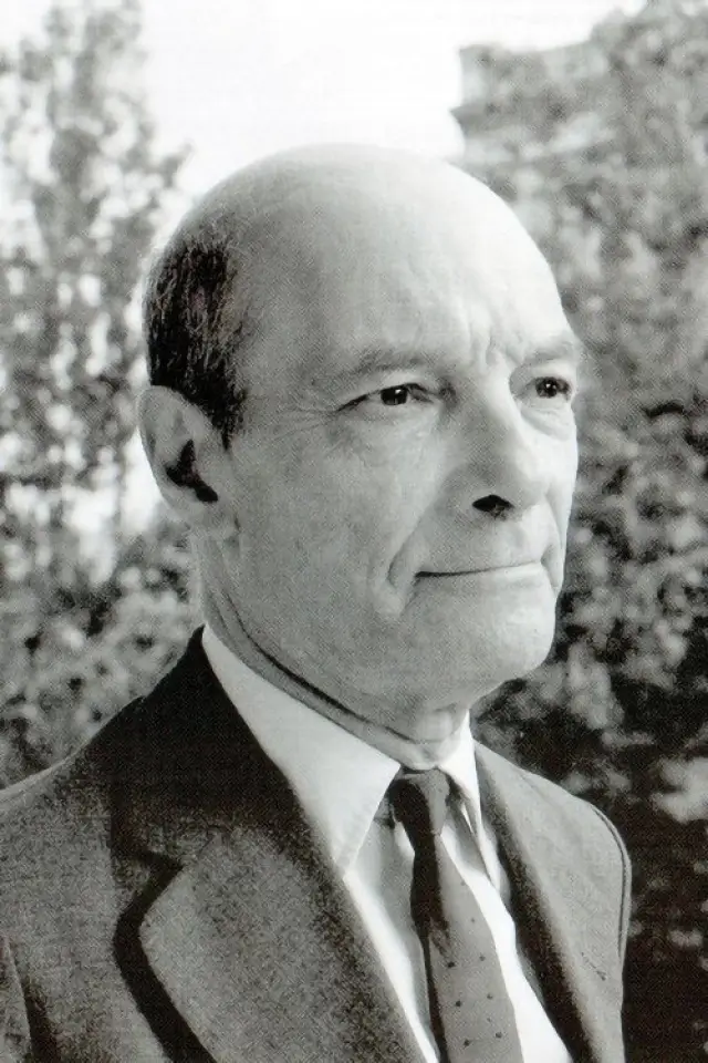 Фото  (António Lopes Ribeiro)