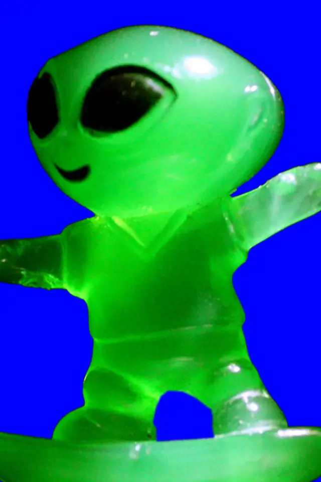 Фото  (Alien Surf Dude)
