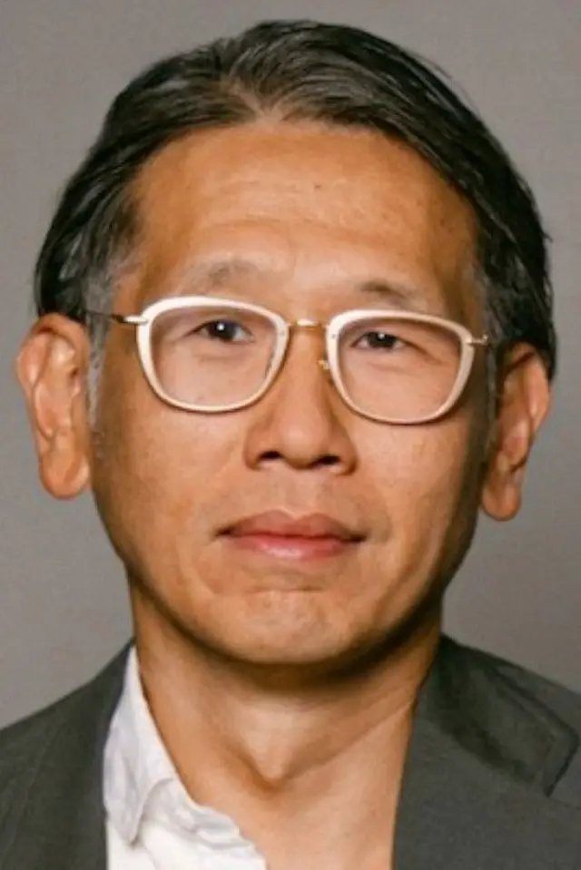 Фото  (Dennis Lim)