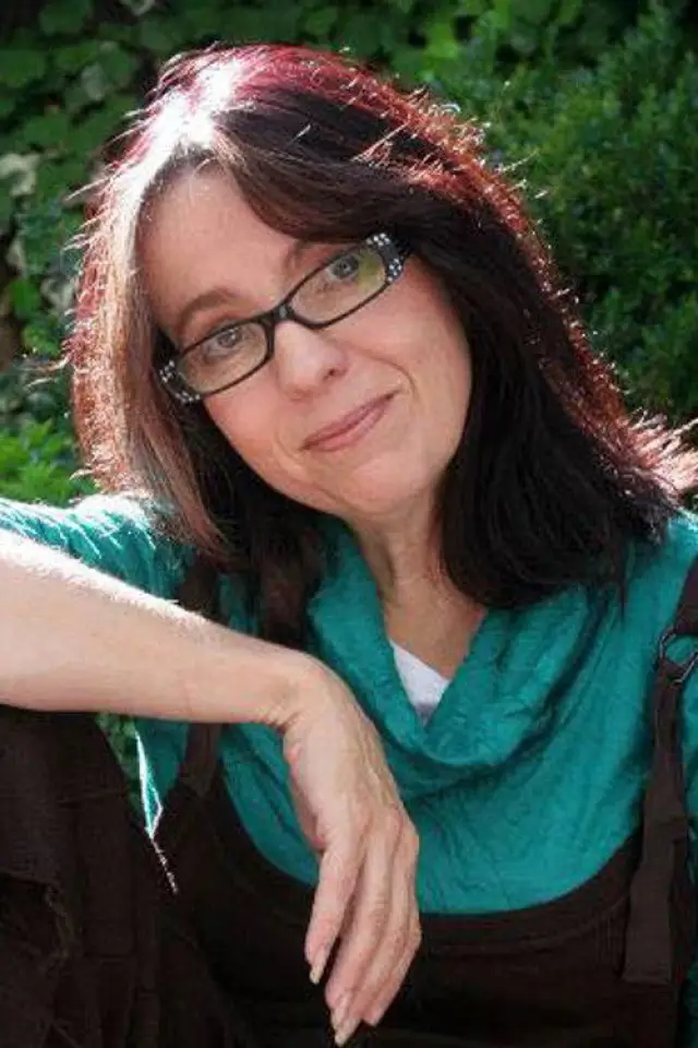 Фото  (Mary-Anne Fahey)