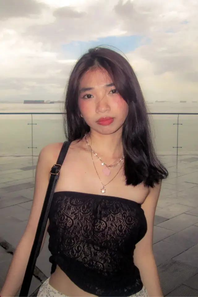 Фото  (Mikyla Mae Alingasa)