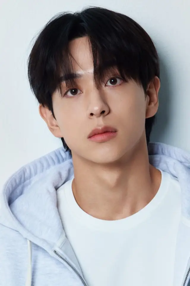 Фото  (Kim Eun-ho)