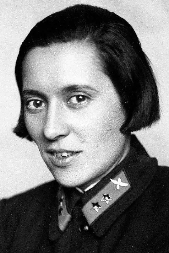 Фото Лейла Мамедбекова (Leyla Mammadbeyova)