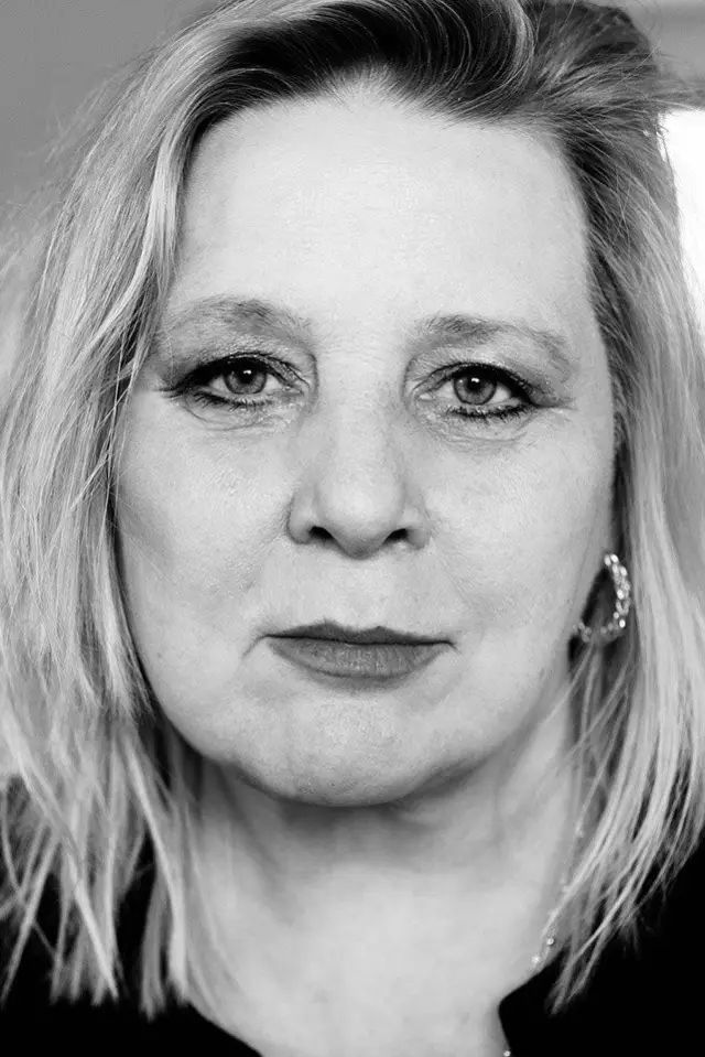 Фото  (Esther Gronenborn)