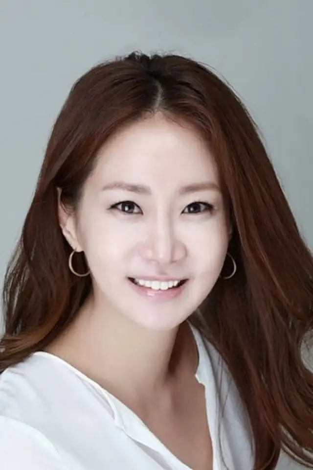 Фото Шин Ын Гён (Shin Eun-kyung)