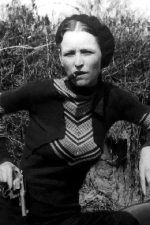 Фото  (Bonnie Parker)