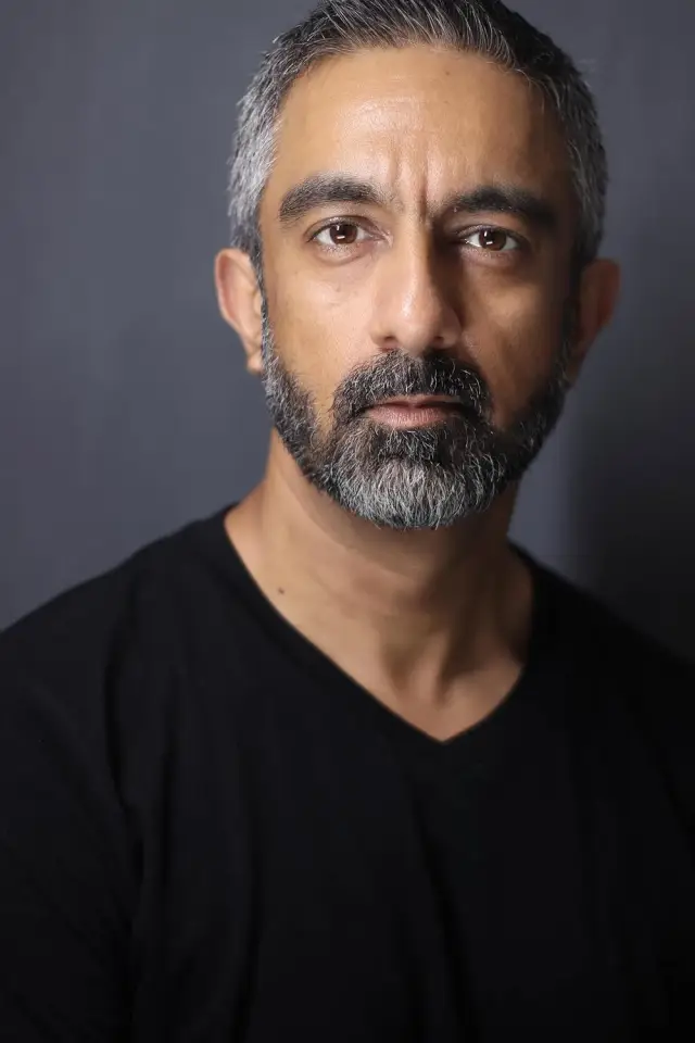 Фото  (Wes Malik)