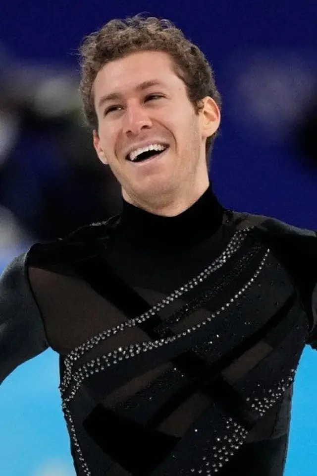 Фото  (Jason Brown)