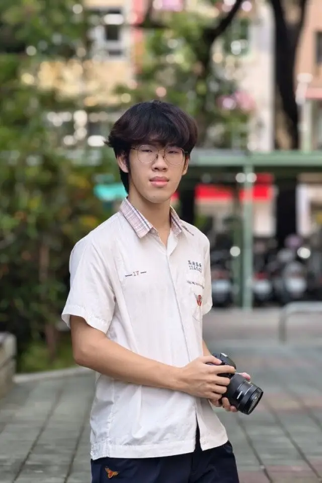 Фото  (TU CHANG-TING)