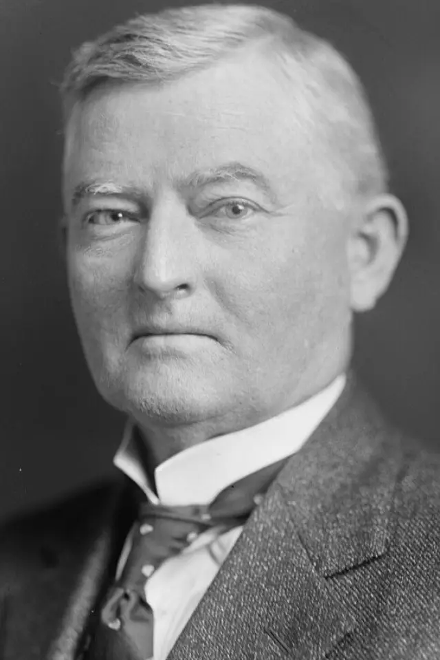 Фото  (John Nance Garner)