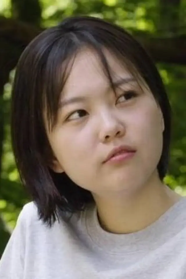 Фото  (Kim Chae-young)