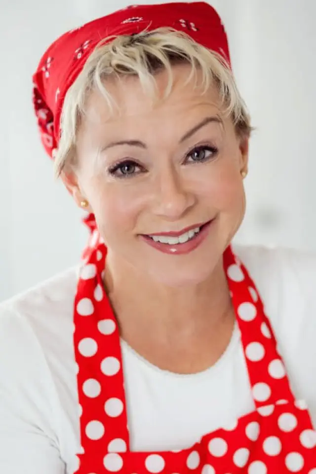Фото Деби Дерриберри (Debi Derryberry)