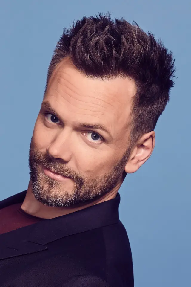 Фото Джоэл Макхейл (Joel McHale)