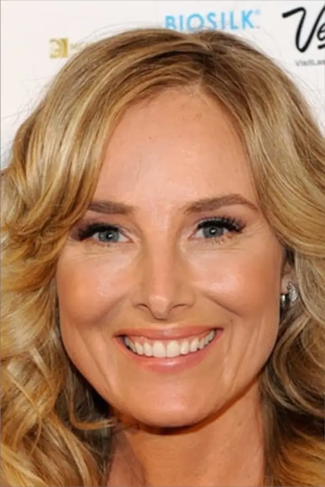 Фото Чайна Филлипс (Chynna Phillips)