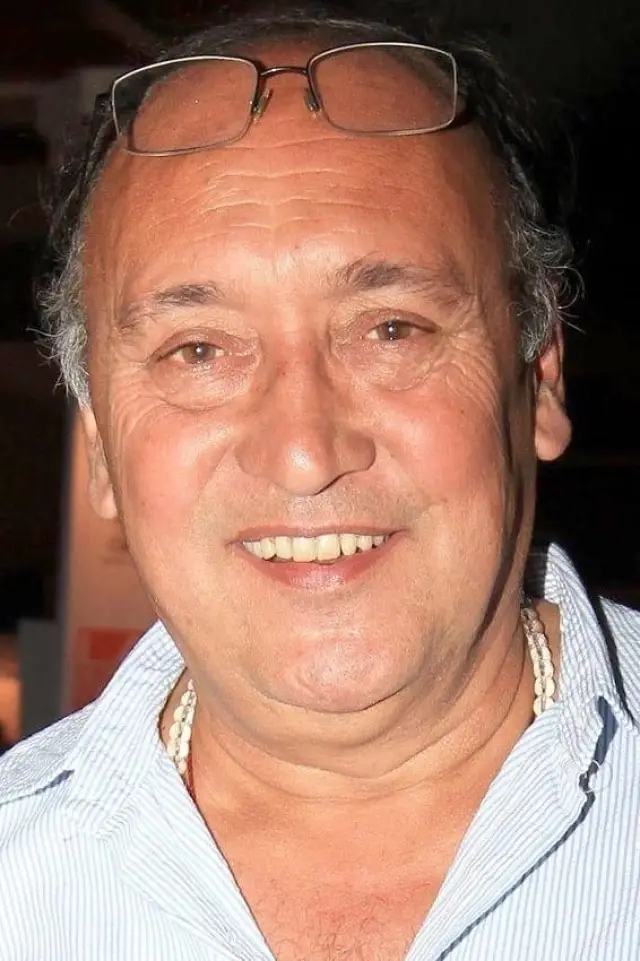 Фото Виктор Банерджи (Victor Banerjee)
