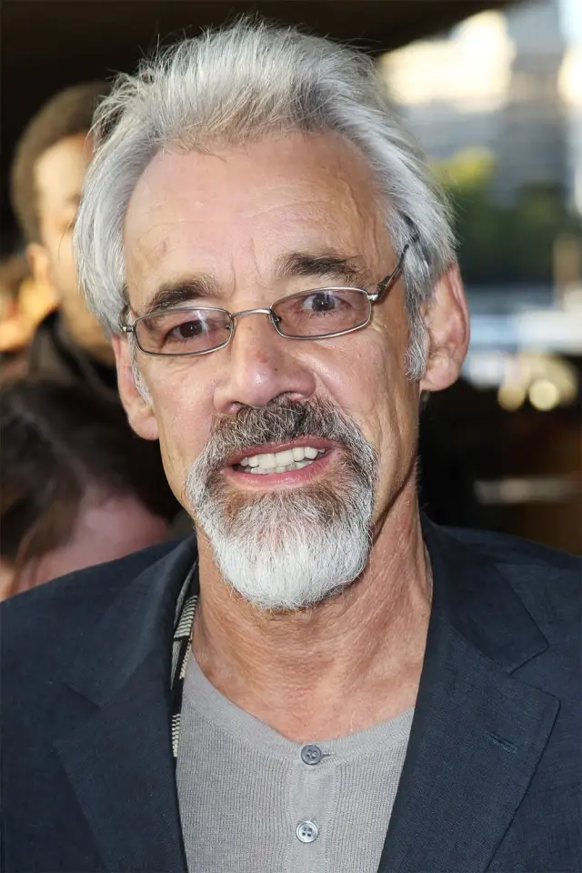 Фото Пакет Роджера Ллойда (Roger Lloyd Pack)