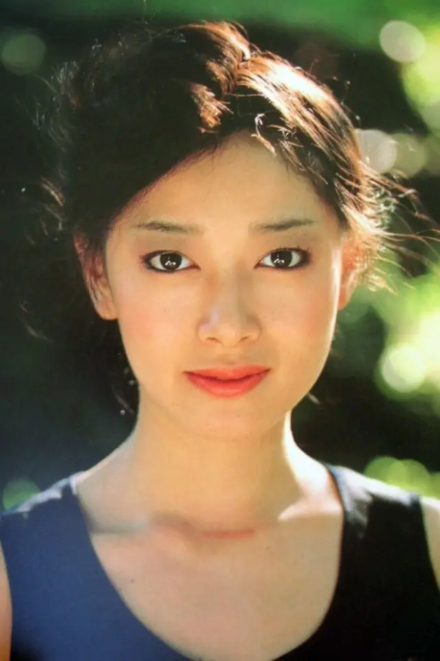 Фото Масако Нацумэ (Masako Natsume)