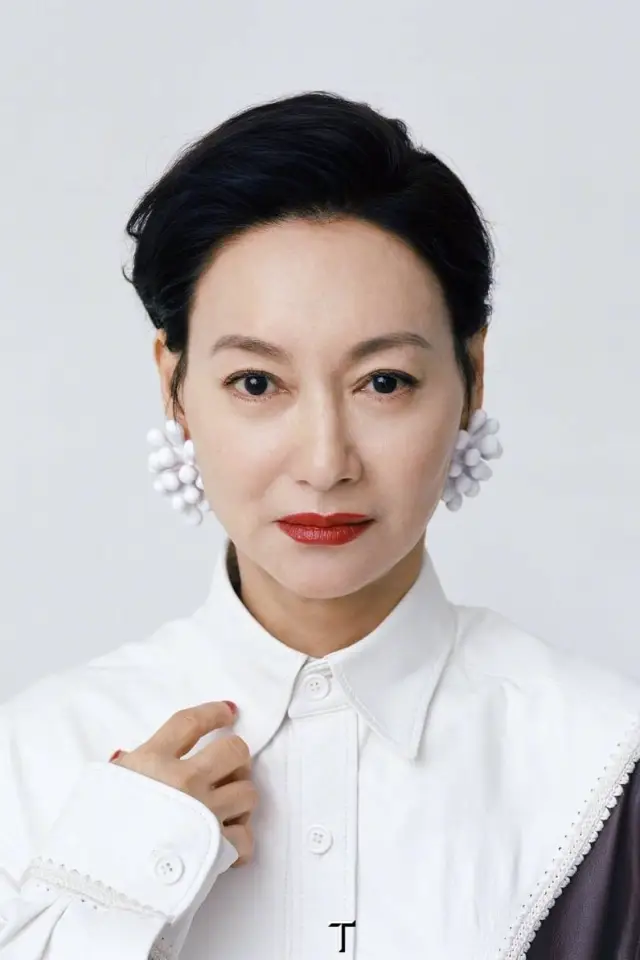 Фото Кара Вай Ин-Хун (Kara Wai Ying-Hung)