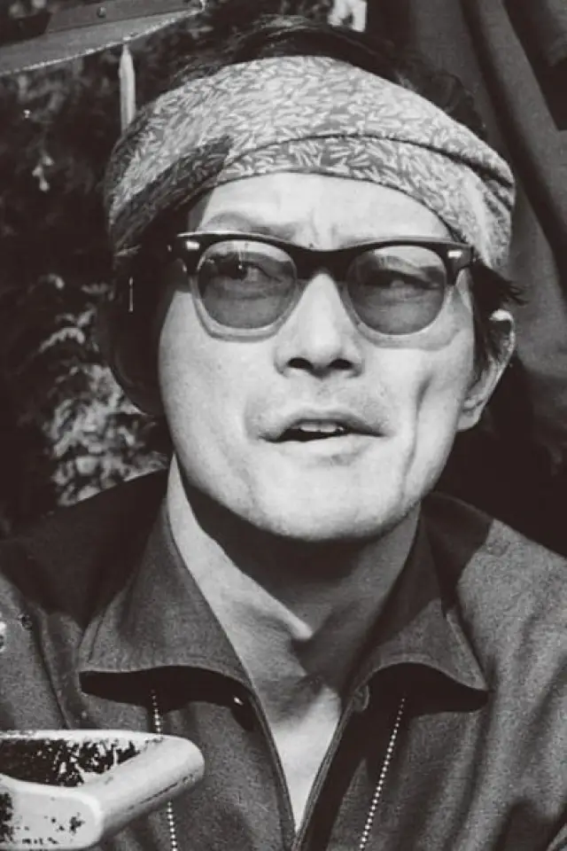 Фото  (Kihachi Okamoto)