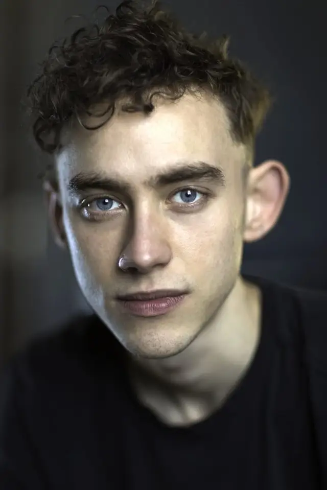 Фото Олли Александр (Olly Alexander)