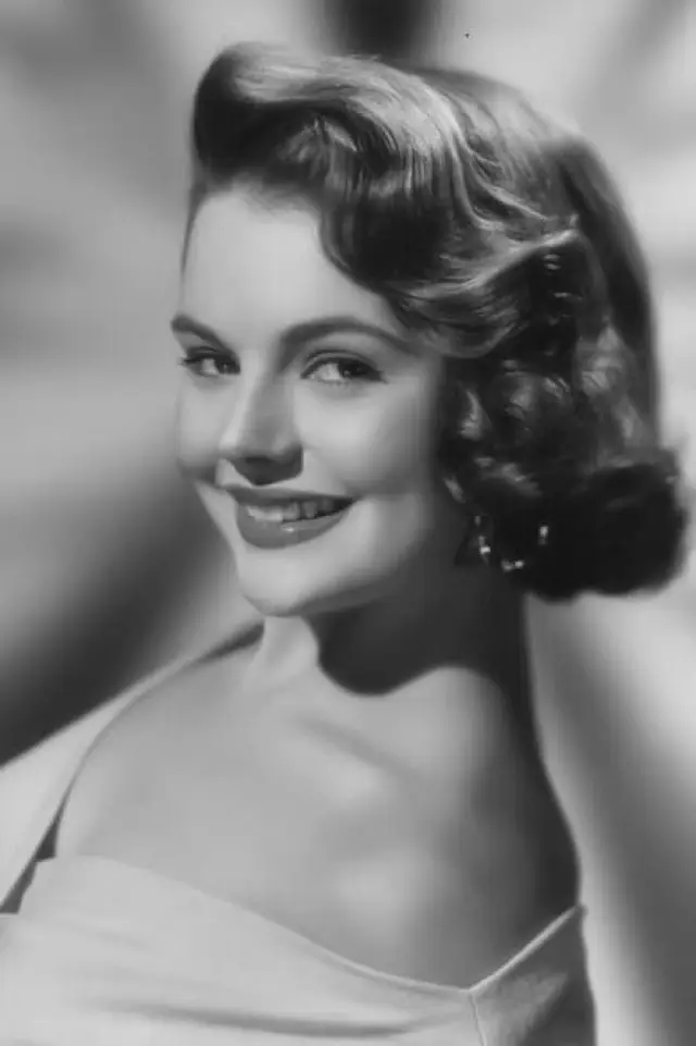 Фото Мирна Хансен (Myrna Hansen)