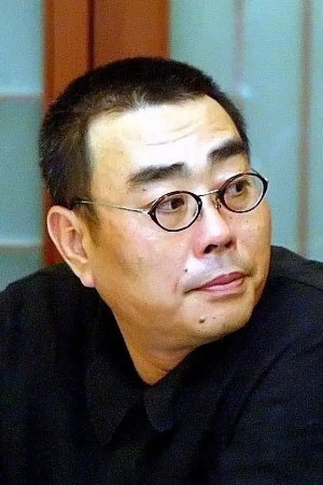 Фото  (Yeo Kyun-dong)